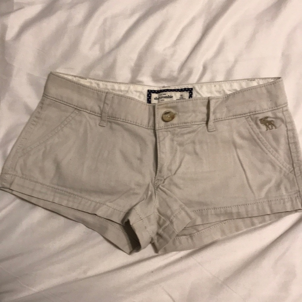 Abercrombie kids khaki shorts